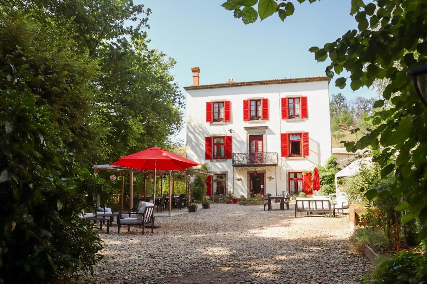 Domaine Des Lilas Saint-Germain-Lembron Екстериор снимка